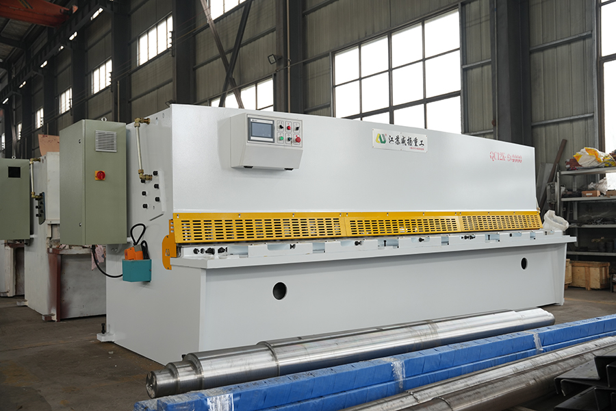Làm thế nào hiệu quả là hệ thống lực hút trên xe rửa sàn đẩy tay trong việc thu thập nước thải?